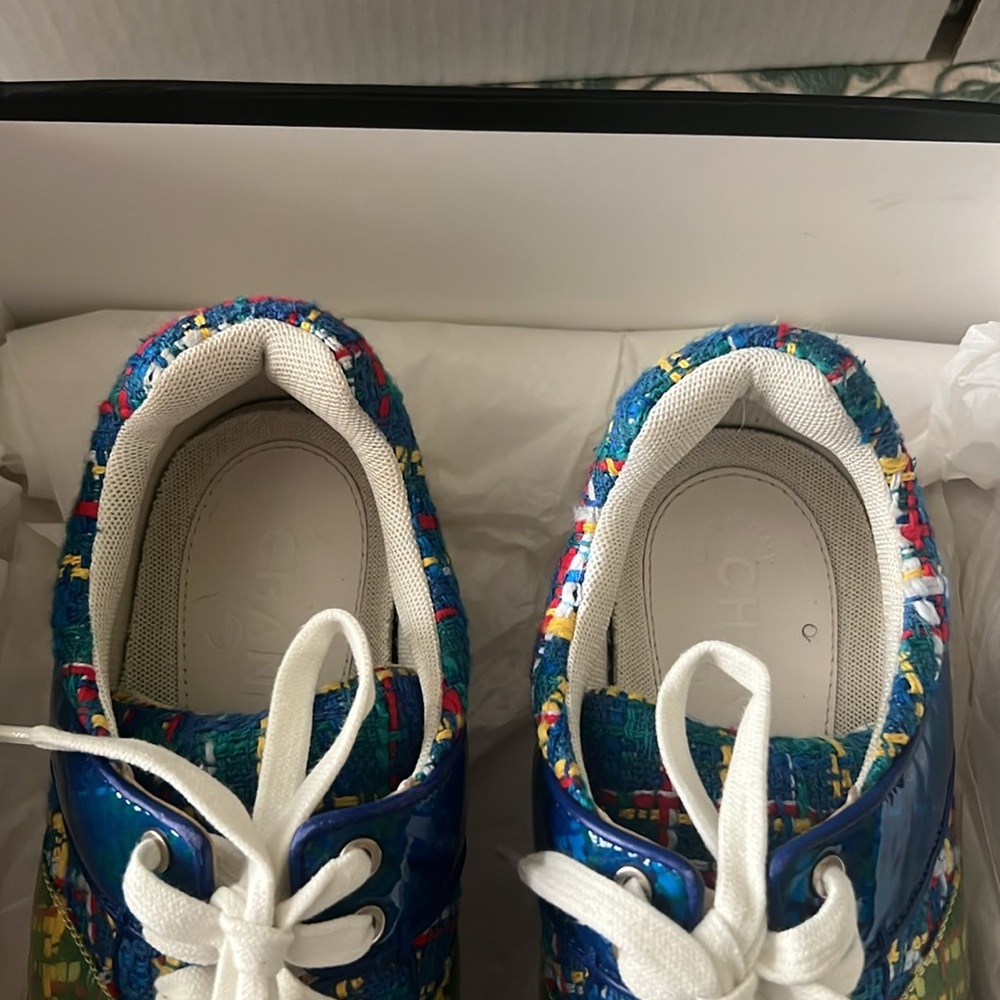 Chanel multi color tweed sneakers - Picture 7 of 8
